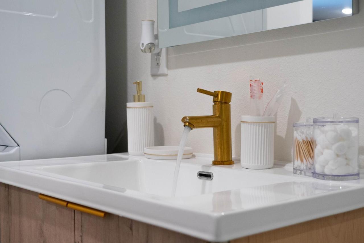 Queen Suite Near Downtown Free Parking Ντάλλας Εξωτερικό φωτογραφία